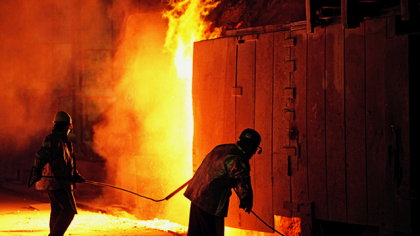 Producţia industrială s-a redus în primele 5 luni din 2025 cu 2,8% an/an, după ce industria prelucrătoare a scăzut cu 3,4% şi industria extractivă cu 1,4%