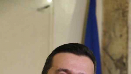 Grindeanu îl atacă pe Dragoș Pîslaru. ”Să aibă curaj şi să spună clar„