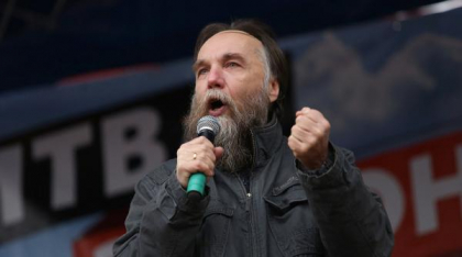 Ideologul lui Putin, reacție furibundă după victoria lui Nicușor Dan: „Macron a intervenit deschis în alegerile din România”