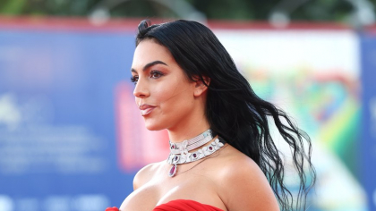 Georgina Rodríguez a strălucit la Paris Fashion Week. Bijuterii de milioane de euro pe mâna iubitei lui Cristiano Ronaldo
