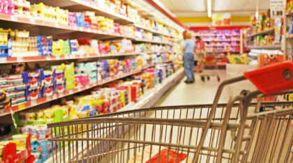 Obiceiurile de cumpărături ale românilor se schimbă. Doar 18% dintre consumatori fac achiziții impulsive