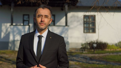 Sergiu Mihalcea demisionează din AUR şi îl acuză pe Simion că a transformat partidul într-o „panaramă”: „A vândut toți votanții AUR”