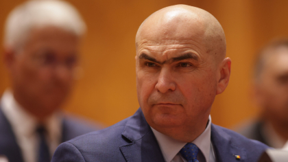 Suma infimă pe care guvernul Bolojan o economisește prin tăierea burselor și a concediilor medicale. Impact bugetar infim