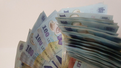 Semnal de alarmă, tras de patronate: Orice creştere de TVA va închide multe afaceri din industria ospitalităţii din România