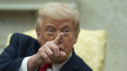 Trump afirmă că țările care cumpără petrol din Iran se vor fi supuse sancțiunilor
