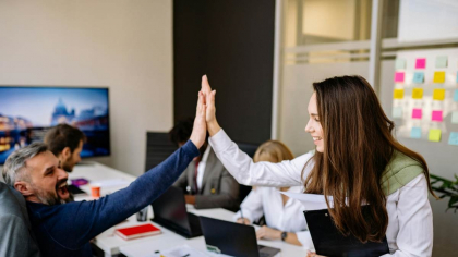 Cum pot cardurile de beneficii extrasalariale să îmbunătățească productivitatea la locul de muncă? Iată ce trebuie să ştii!