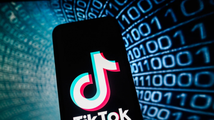 O nouă şansă acordată de Trump chinezilor: Aplicaţia TikTok primeşte o păsuire de încă 90 de zile pentru a fi vândută unei companii americane. „Administraţia va lucra pentru finalizarea vânzării”