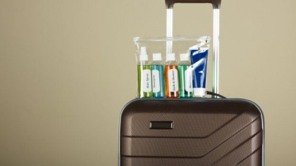 Noi reguli în aeroporturile din UK: lichidele și laptopurile pot rămâne în bagaj, limita de 100 ml dispare