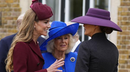 Pălăria Melaniei, broșa cu pene a lui Kate și alte simboluri. Diplomația modei la vizita lui Trump în sânul familiei regale