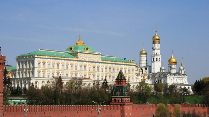 Marile companii din Rusia își reduc programul de muncă și personalul. Care este cauza