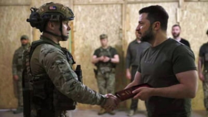 Noul echipament al infanteriei ucrainene: costumul anti-drone FOTO