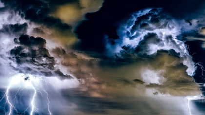 METEO Cod portocaliu de averse şi vijelii în zone din judeţele Caraş-Severin şi Timiş