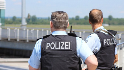 Destin cumplit pentru doi români plecați la muncă în Germania. Au fost găsiți morți în baia din locuință