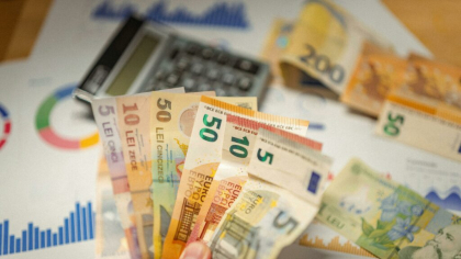 Bolojan anunță taxe suplimentare pentru bănci și jocuri de noroc