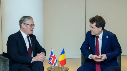 Întâlnire la nivel înalt: Președintele Nicușor Dan s-a văzut cu premierul britanic Keir Starmer în marja Summitului NATO