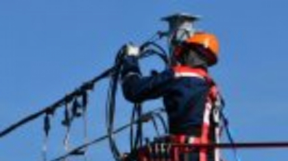 Operatorul rețelei electrice din Spania respinge acuzațiile privind dependența de energia solară în urma celei mai mari pene de curent din țară