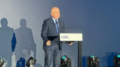Ilie Bolojan la Congresul USR: „Pregătiți să demolăm privilegii, să tăiem cheltuieli inutile. Pregătiți să suferim alături de români”