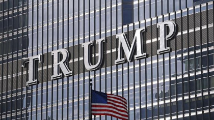 Trump Mobile, rețeaua de telefonie mobilă a liderului SUA, intră pe piață cu un smartphone care costă 499 de dolari