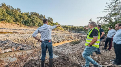 Ministrul Economiei este nemulţumit de lucrările de deviere ale pârâului de la Praid: O să primesc monitorizare din 3 în 3 ore