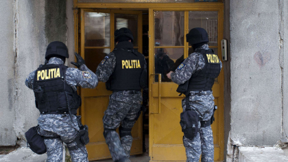 Scandal la Apa Brașov: directorul interimar reținut pentru mită și trafic de influență