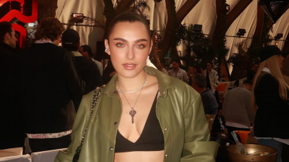 Alexia Eram şi-a făcut de cap la mare cu noul iubit. Scene incendiare pe muzica pusă de amicul lui Mario Fresh FOTO