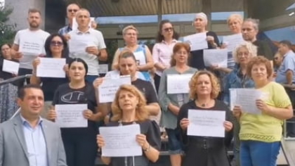Revolta bugetarilor. Angajații de la Casa de Pensii au ieșit în stradă, în 20 de județe