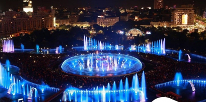 Spectacolele „Simfonia Apei” revin la Fântânile Urbane din Piața Unirii din București