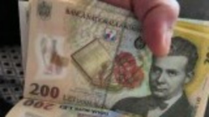 Cine sunt cei doi reputați neurochirurgi prinși că luau șpăgi. Pentru ce au primit mită