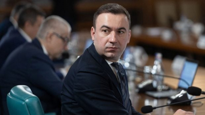 Bogdan Ivan a blocat creșterea indemnizațiilor de 12 ori a membrilor Consiliului de Administrație de la Fabrica de Pulberi Făgăraş: o „aberație”