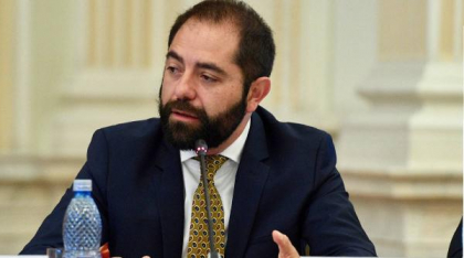 Burnete, deranjat de un reproș care i-a fost făcut. ''Să regândim administraţia pentru epoca cloud, nu să căutăm rețete de pastramă''
