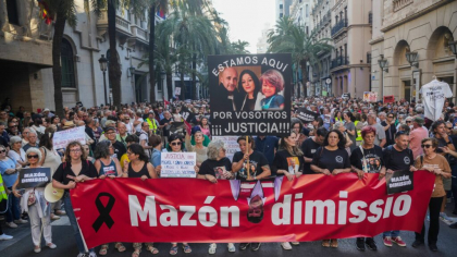 Spaniolii ies din nou în stardă pentru a cere demisia lui Carlos Mazón, la nouă luni după indundațiile devastatoare