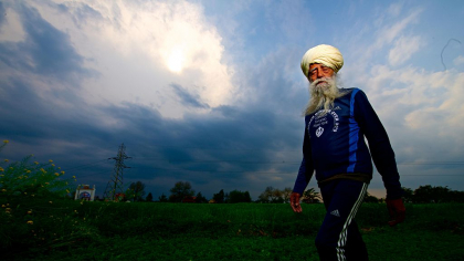 A murit „Tornada cu Turban”! Fauja Singh, cel mai bătrân maratonist din lume, s-a stins la 114 ani