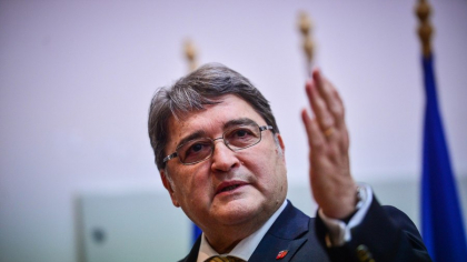 Moțiunea simplă împotriva ministrului de Externe, inițiată de AUR și POT, va fi dezbătută în Camera Deputaților