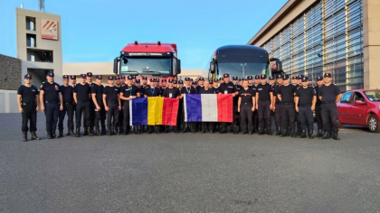 Primul contingent românesc de pompieri a ajuns în Franța pentru combaterea incendiilor de pădure