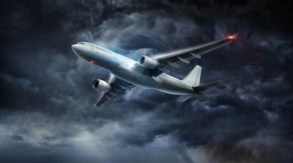 Mai multe avioane nu au putut ateriza pe Aeroportul Otopeni din cauza furtunii puternice. Piloţii au survolat zona zeci de minute