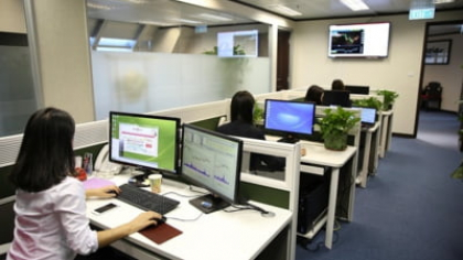 O companie americană transferă zeci de muncitori din România către o firmă din India. Consultanții avertizează că ar putea fi o concediere mascată