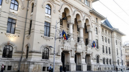 Cine spune că a salvat PMB de la faliment minte