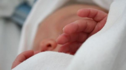 Numărul nașterilor în martie a crescut față de luna precedentă