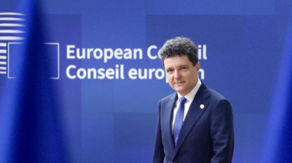 Răspunsul lui Nicuşor Dan la protestele studenţilor: Este anormal să numești "de merit" o bursă pe care o primesc 30% dintre elevi