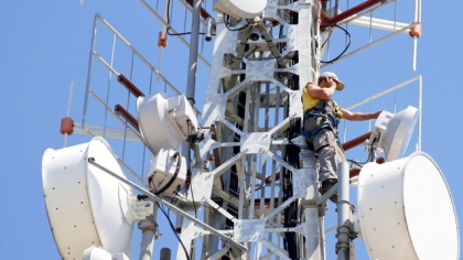 Cum a fost piaţa de telecom în 2024 pentru cei mai mari patru jucători din industrie: un singur operator a raportat profit net.  Tabloul complet, cu cifrele de la Finanţe şi cotele de piaţă calculate de ANCOM.