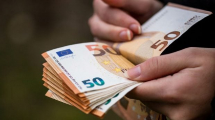 Ce companie a statului conduce directorul care are aproape 20.000 de euro salariu net lunar
