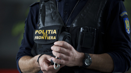 Peste 400 de kilograme de peşte pescuit ilegal, confiscate de poliţiştii de frontieră