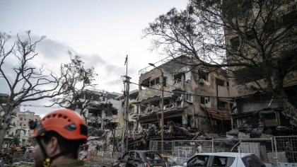 Iranul anunţă un nou val de atacuri şi ordonă evacuarea locuitorilor din Haifa şi Tel Aviv
