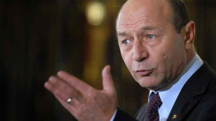 Băsescu, atac la „Nicu și Marcel”. „Trebuie să răspundă”