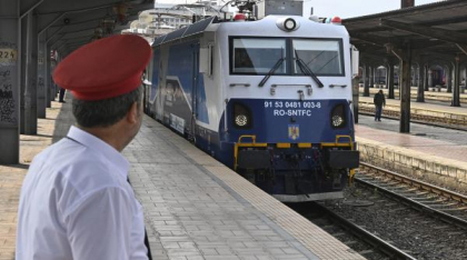 CFR Călători suplimentează numărul vagoanelor "Trenurilor Soarelui" şi introduce încă două garnituri pe perioada "Beach, Please!"