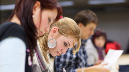 Reguli noi pentru transportul studenților. Anunț pentru cei cu buletin electronic. Ce document trebuie să prezinte