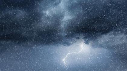 Alertă meteo imediată: Cod portocaliu și galben de furtuni cu grindină în mai multe județe