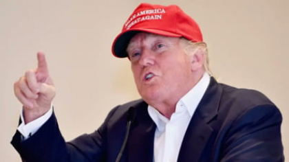 Problema Epstein, cea mai mare criză a președinției Trump. Liderul de la Casa Albă neagă că desenează, dar schițele sale s-au vândut cu mii de dolari