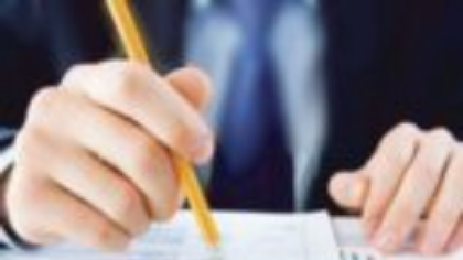 Reducerea numărului de bugetari în martie, doar pe hârtie: 4.600 de posturi militare mutate într-o altă categorie