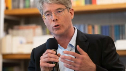 Un istoric austriac avertizează că România poate ajunge la o dictatură, exact ca în perioada lui Carol al II-lea. Ideile legionare nu au dispărut niciodată
